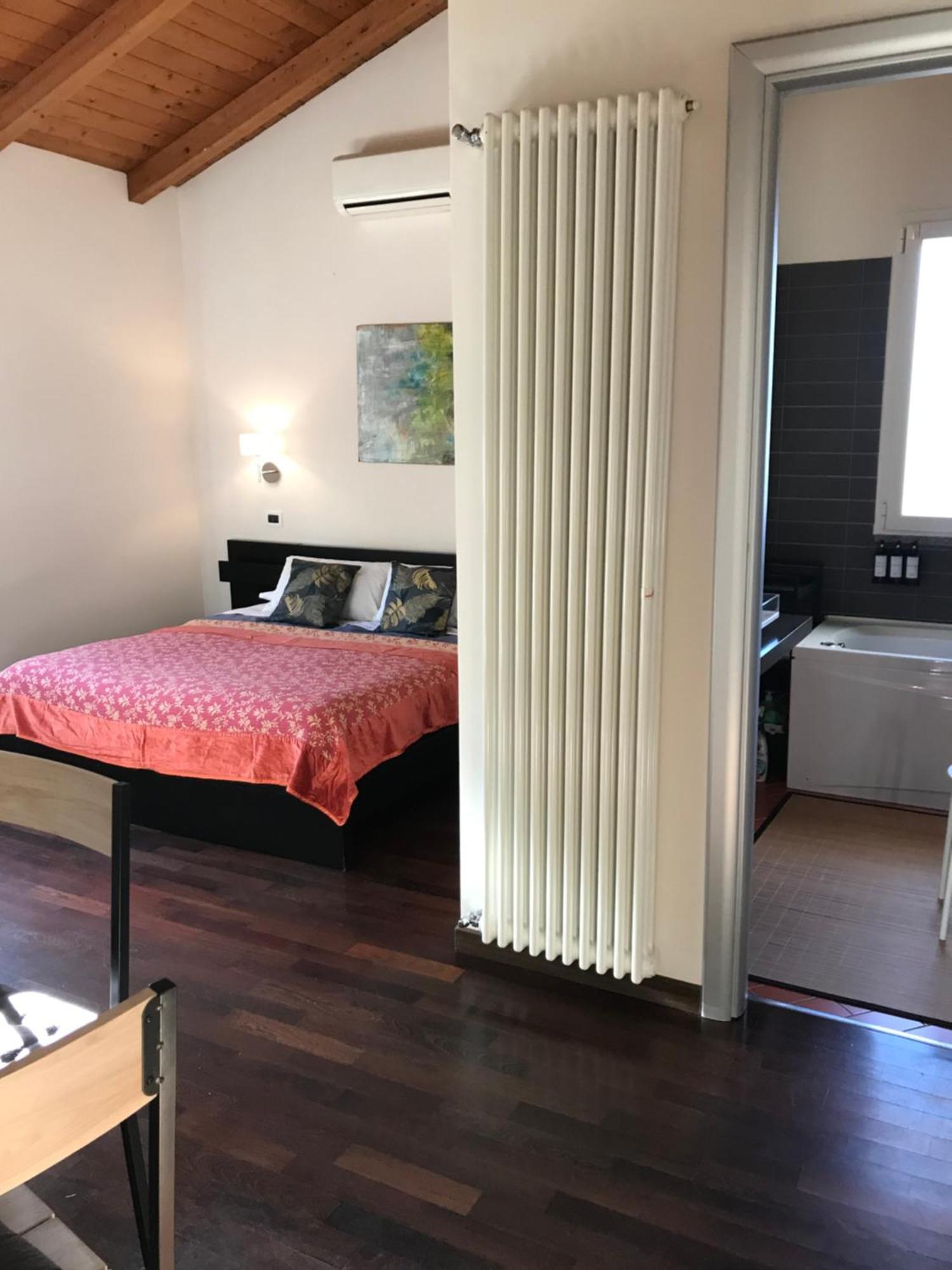 ألبينغا Villa Marlene B&B المظهر الخارجي الصورة